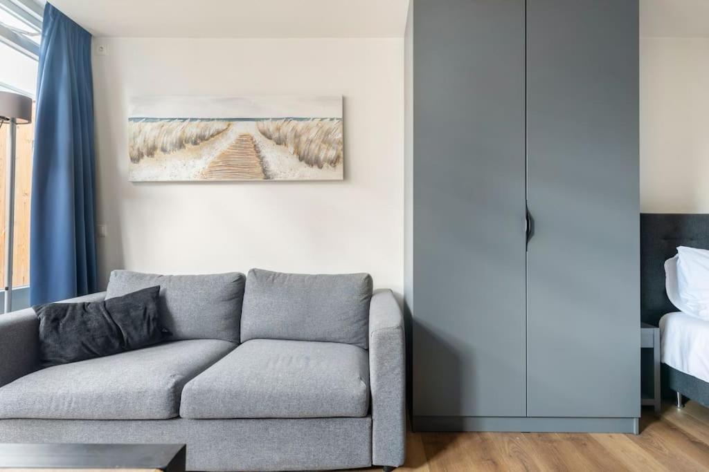 Stylish Apartments In The Heart Of Breda City Center Номер фото